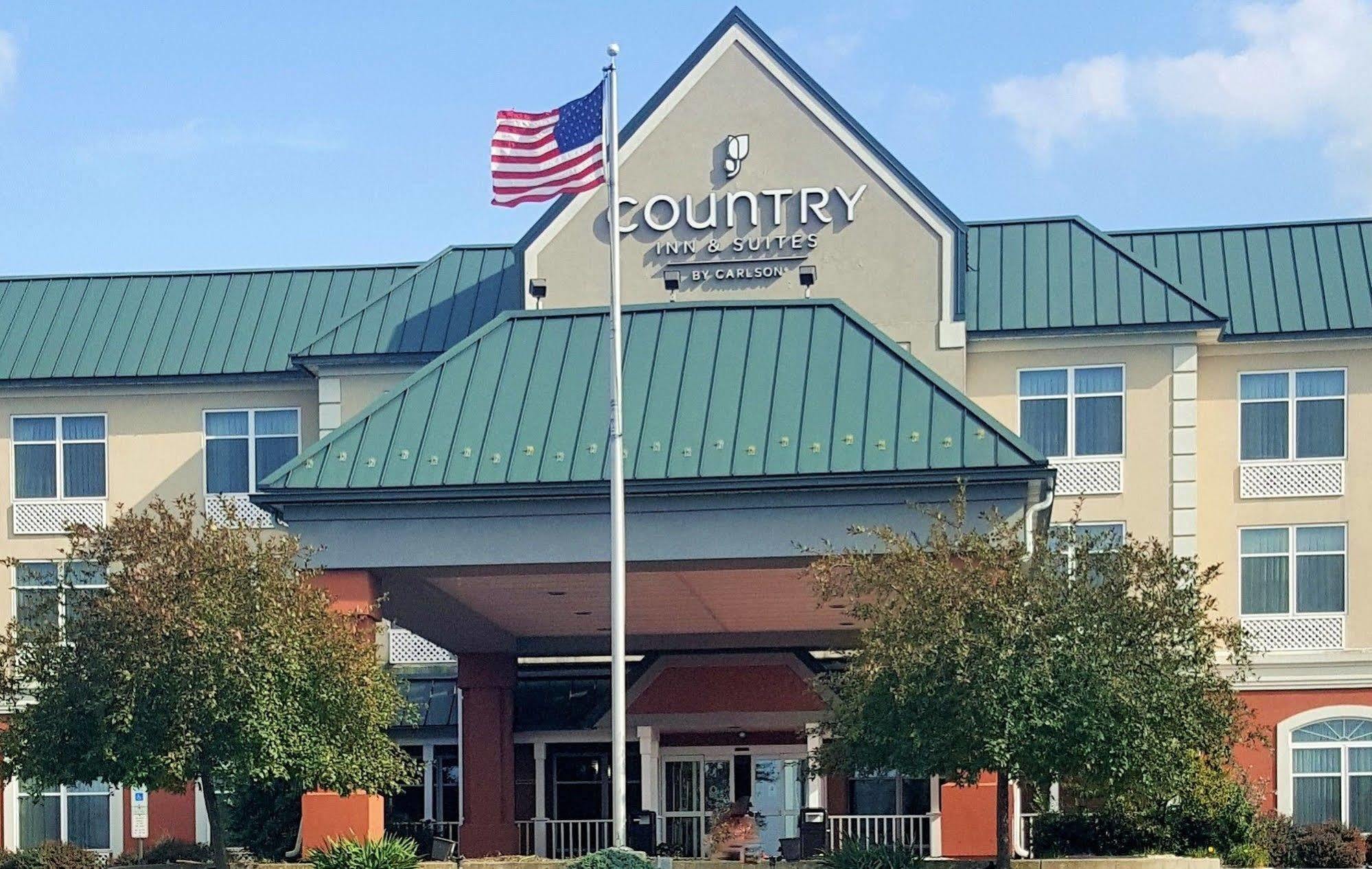 Hotel Country & By Radisson, Harrisburg West Mechanicsburg